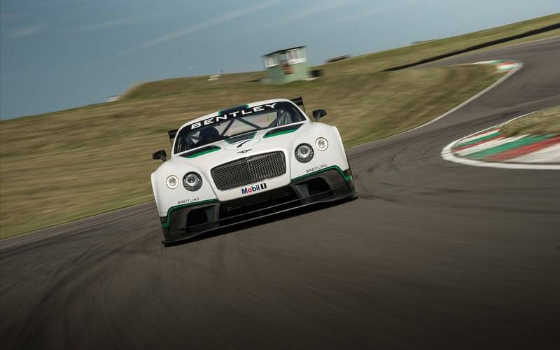 点击大图看下一张：2013款宾利Continental GT3超级跑车高清图片