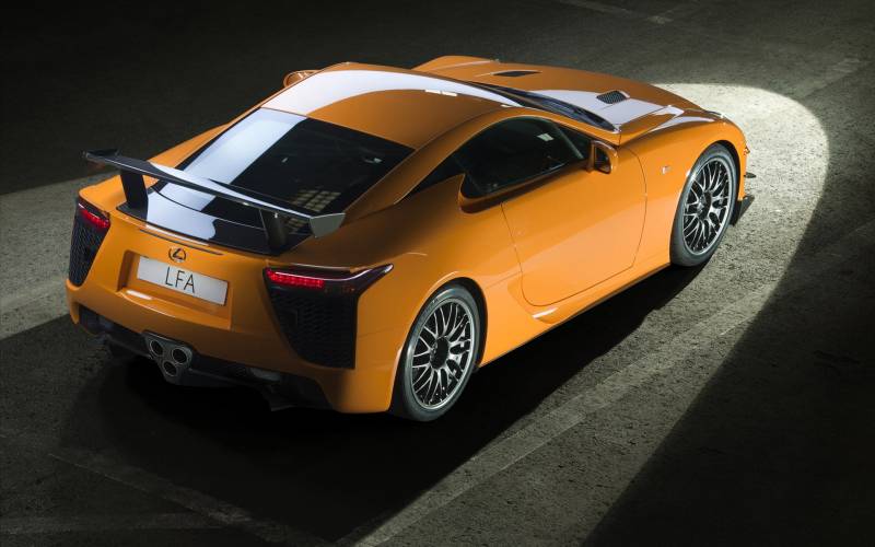 点击大图看下一张：橙黄色雷克萨斯原始系超级跑车LFA