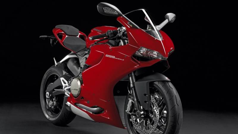 点击大图看下一张：意大利摩托车杜卡迪高清图片