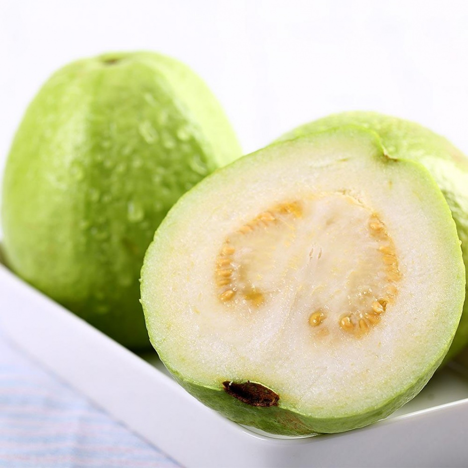 点击大图看下一张：台湾水果番石榴甘甜多汁图片