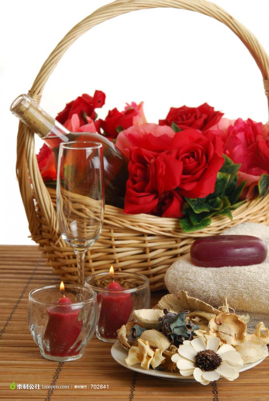 点击大图看下一张:美酒玫瑰展现唯美法式浪漫图片