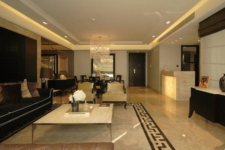 点击大图看下一张：客厅现代欧式设计氛围奢华浪漫