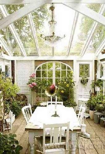 点击大图看下一张：温馨浪漫的阳台花园效果图展示