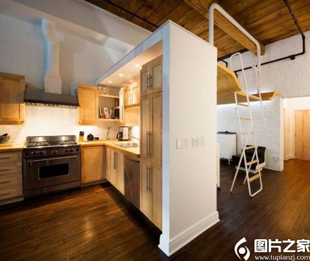 点击大图看下一张：小户型厨房简约装修温馨舒适
