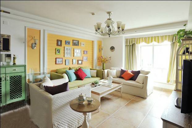 点击大图看下一张：浪漫纯美的地中海风格客厅装修图片