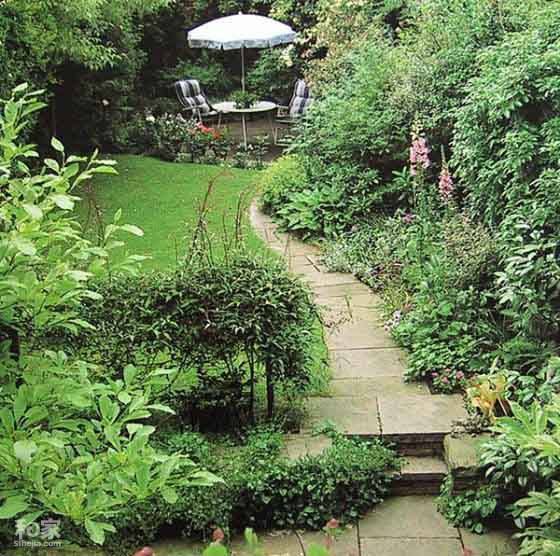 点击大图看下一张：小庭院花园装修设计图片
