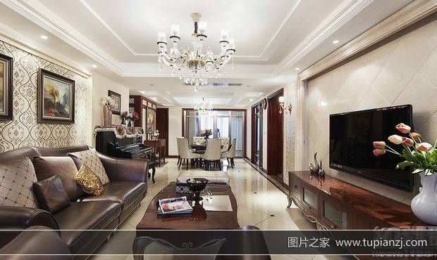点击大图看下一张：最美的欧式客厅装修效果图典雅高贵