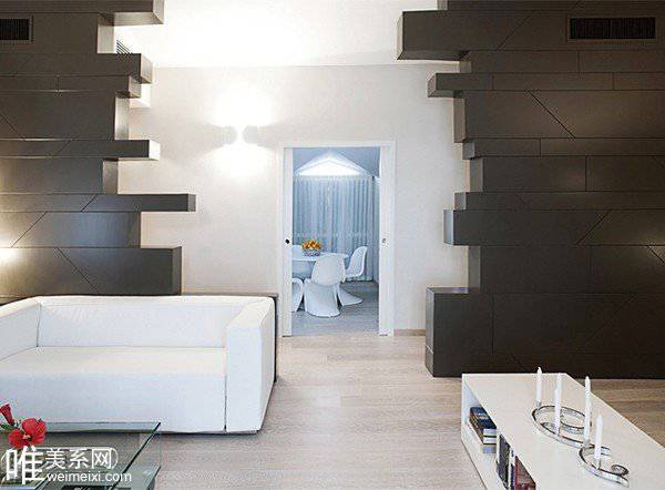 点击大图看下一张：意大利现代时尚复式公寓装修效果图
