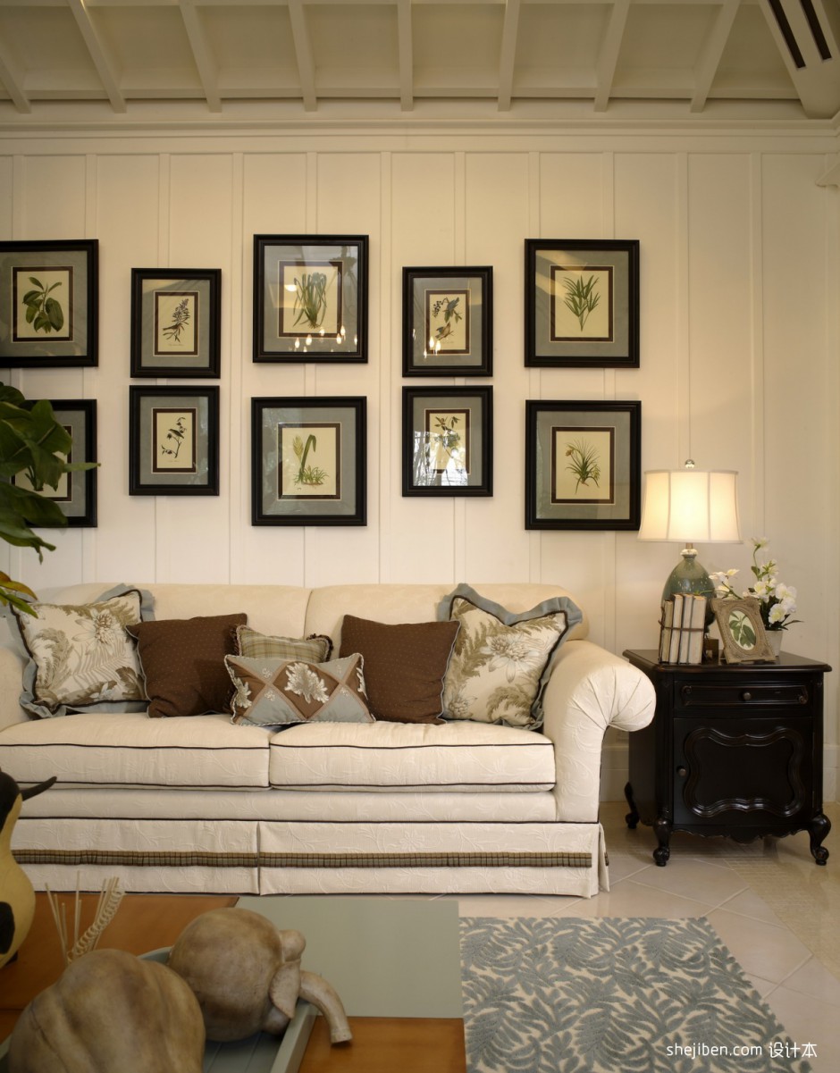 点击大图看下一张：美式田园客厅装修效果图清新简洁