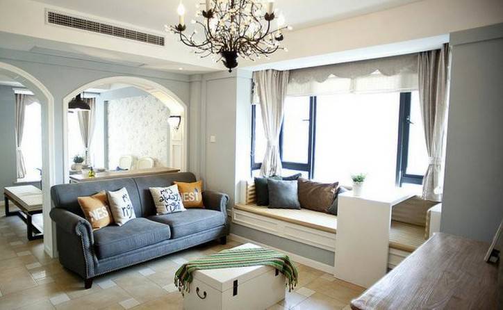 点击大图看下一张：地中海风格家庭客厅装修效果图