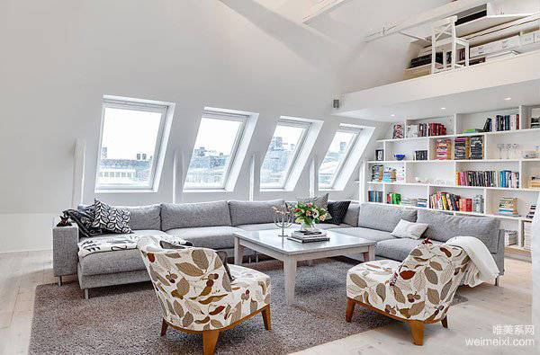 点击大图看下一张：140平米阁楼公寓纯白现代简约装修效果图