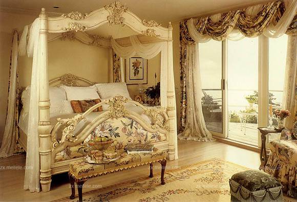 点击大图看下一张：别墅田园卧室装修效果图低调奢华