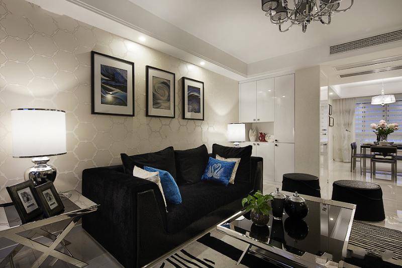 点击大图看下一张：现代简约客厅装修效果图打造温馨氛围