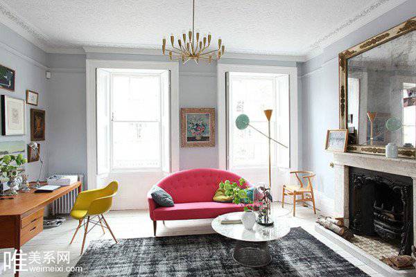 点击大图看下一张：伦敦简约素雅现代家居装修图片