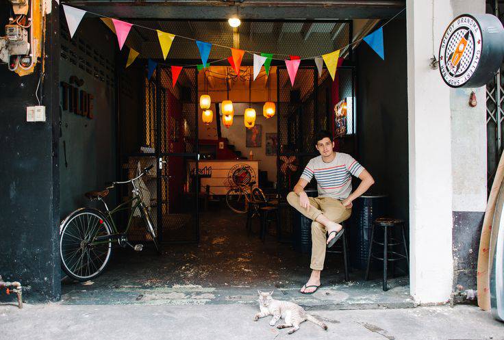 点击大图看下一张：充满了艺术气息简单时尚的家居风格组图