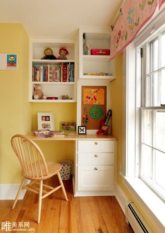 点击大图看下一张：卧室书房一体化清爽格局设计方案欣赏