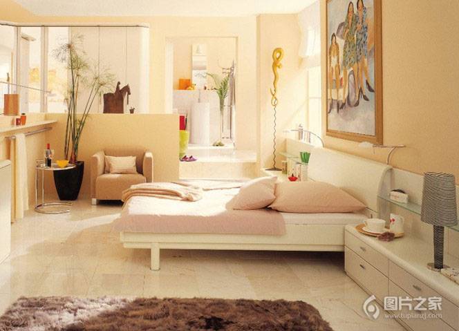 点击大图看下一张：8种温馨简约卧室装修效果图赏析