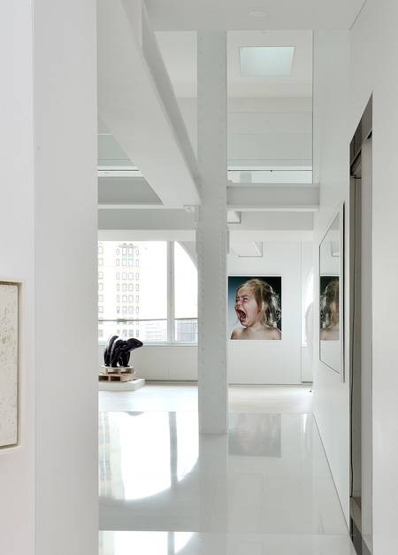 点击大图看下一张:简约明亮现代公寓唯美装修效果图