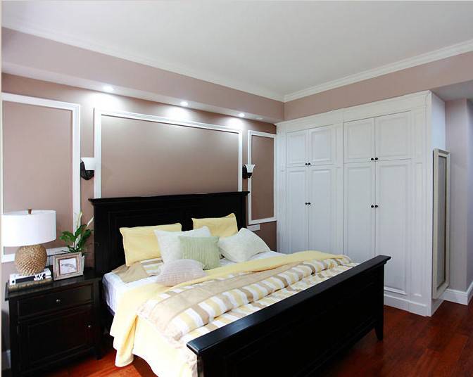 点击大图看下一张：简约风格的卧室装修效果图欣赏