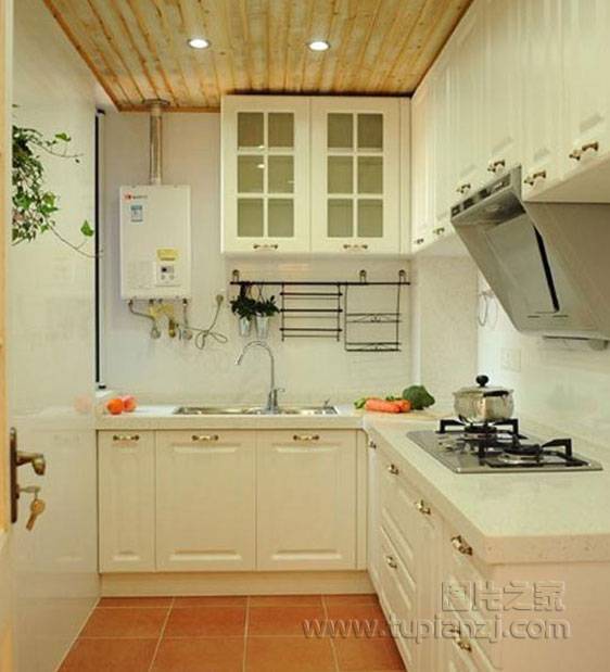 点击大图看下一张:厨房田园风格效果图色彩明亮