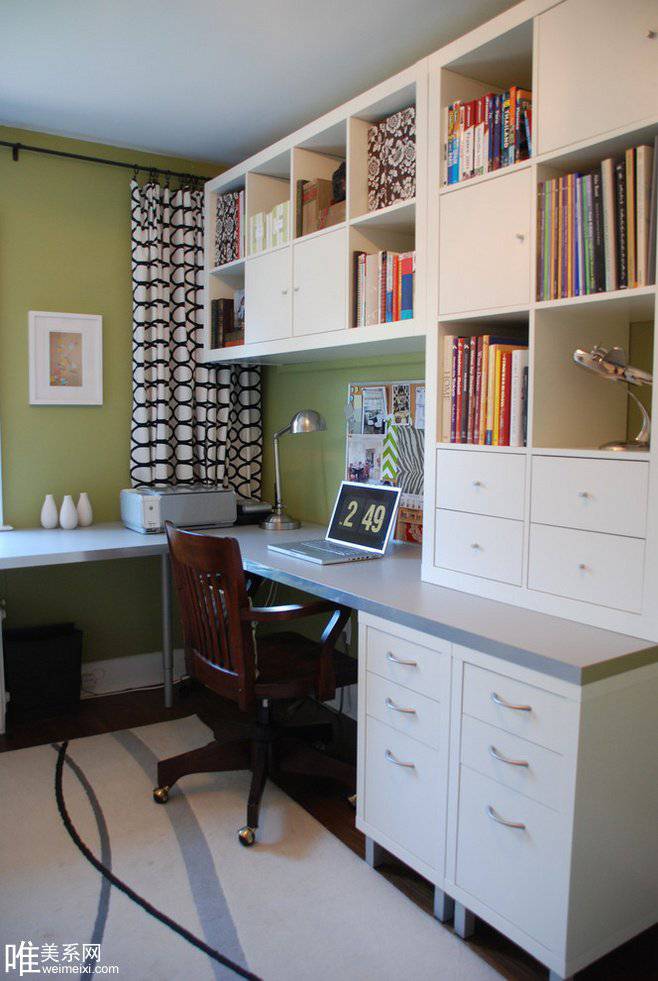 点击大图看下一张：卧室书房一体化清爽格局设计方案欣赏