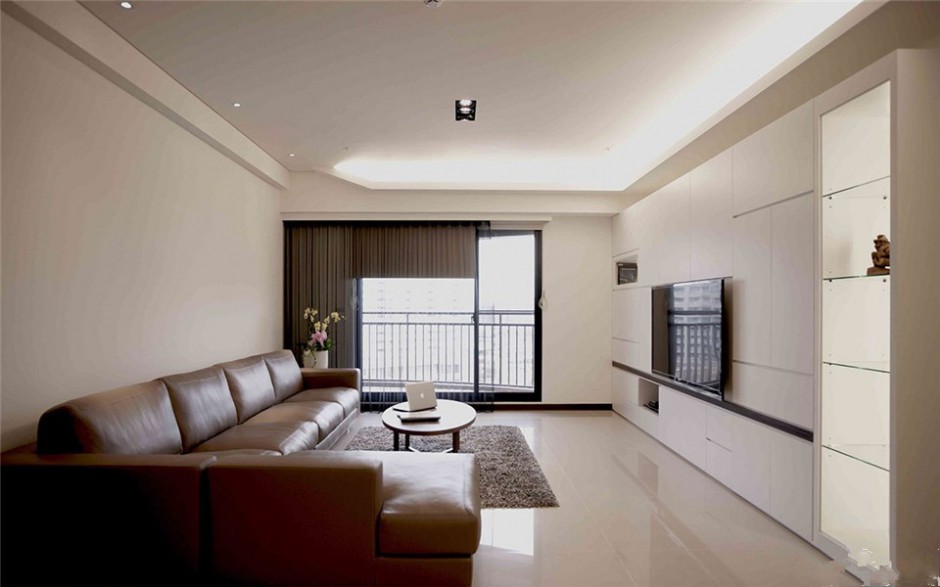 点击大图看下一张：客厅现代装修效果图简单大方