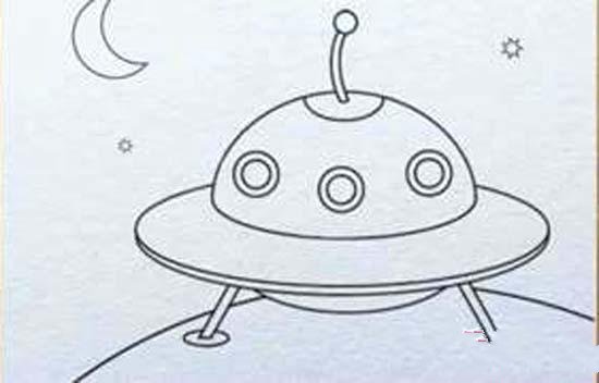 小学生关于太空飞碟的简笔画图片