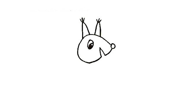 5.在松鼠的头顶画出一对尖尖的耳朵。