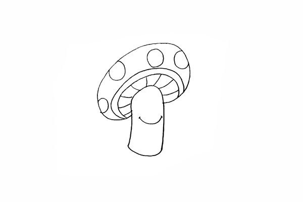 6.接着用弧线画出蘑菇微笑着的嘴巴。