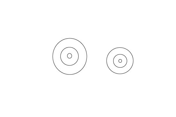 2.在两个圆内分别画更小的2个圆，作为车轮的厚度和轮轴的表现。