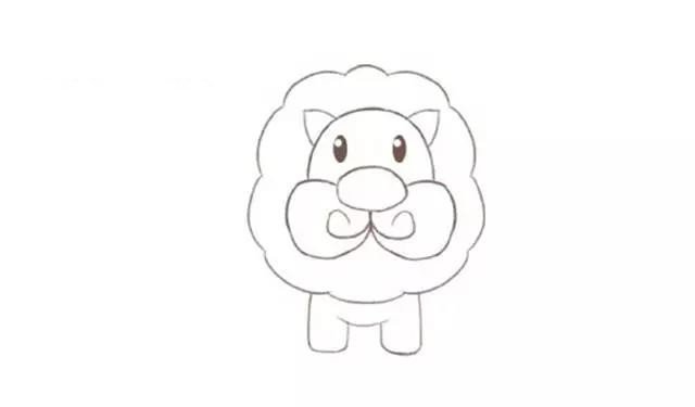 第五步  接着给可爱的狮子加上肚子和腿，笔直的小狮子~