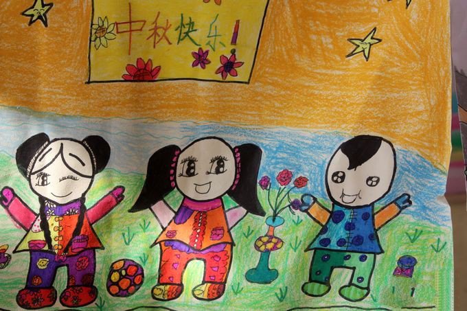 中秋节我们一起玩花灯，中秋节儿童画作品