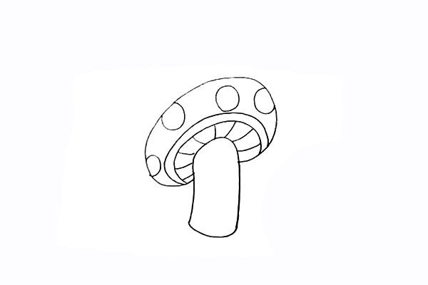 5.用圆圈画出蘑菇头上的花纹。