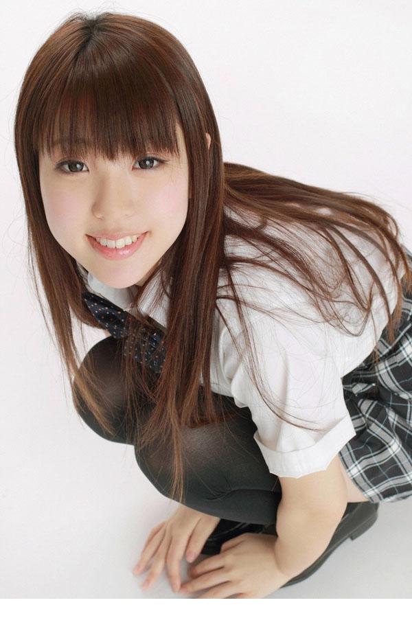 点击大图看下一张：日本美少女学生妹清秀可人7