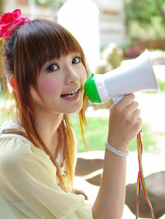 点击大图看下一张:超清纯可爱的温婉90小美女10