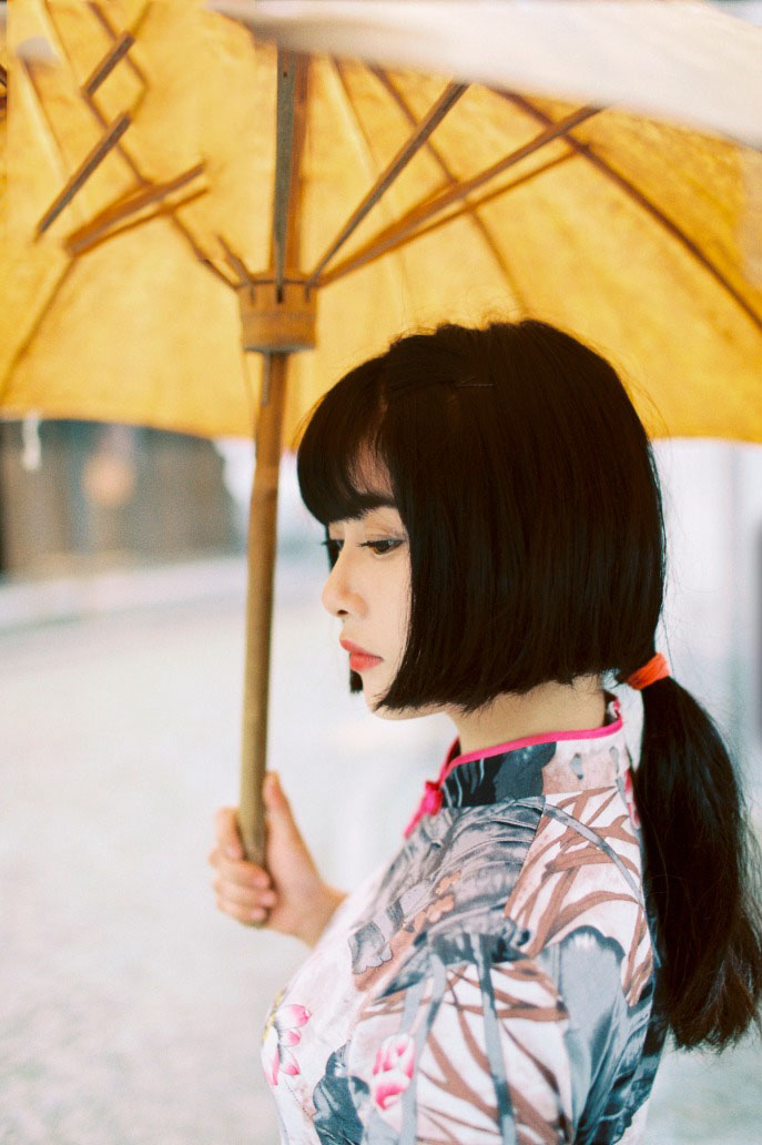 点击大图看下一张：性感妖艳旗袍的上海姑娘5