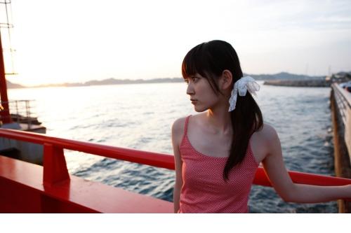 点击大图看下一张：日本美少女铃木爱理迷人萝莉图片4