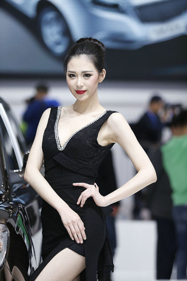 点击大图看下一张：2014北京车展高清风华绝代的模特组图第1季5