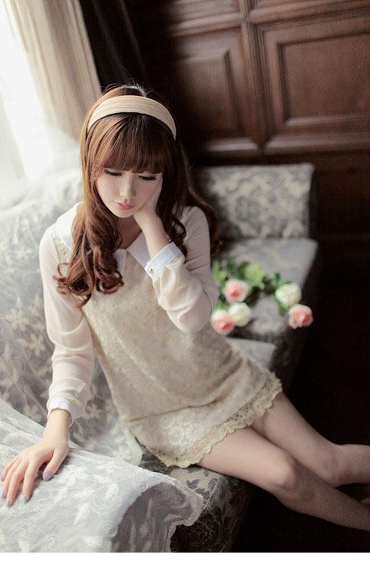 点击大图看下一张：美女白色蕾丝长裙气质图片9