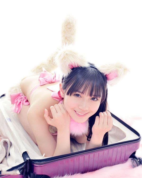 点击大图看下一张：甜美少女性感小萌猫cosplay3