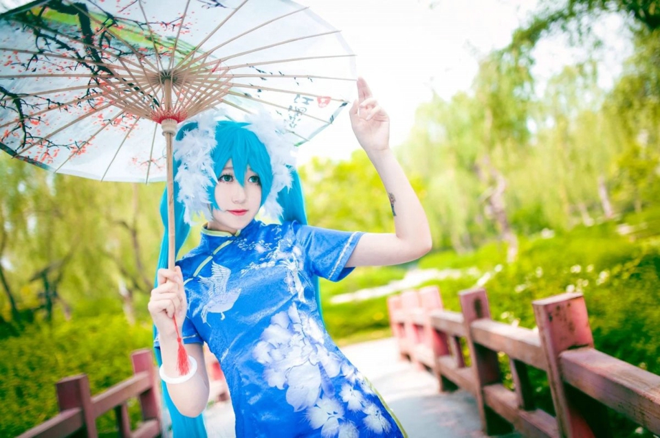 点击大图看下一张：我与保姆同居的日子初音未来美厨娘cos