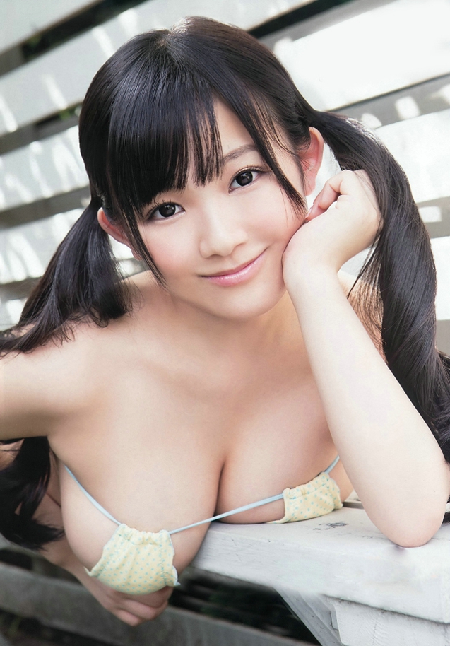 点击大图看下一张：日本美女童颜巨乳马尾大胸勾人魂魄