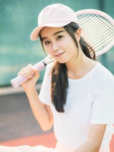 靓丽少女网球写真粉嫩可爱
