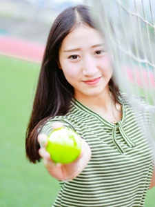 可爱少女网球写真清纯可人活力四射