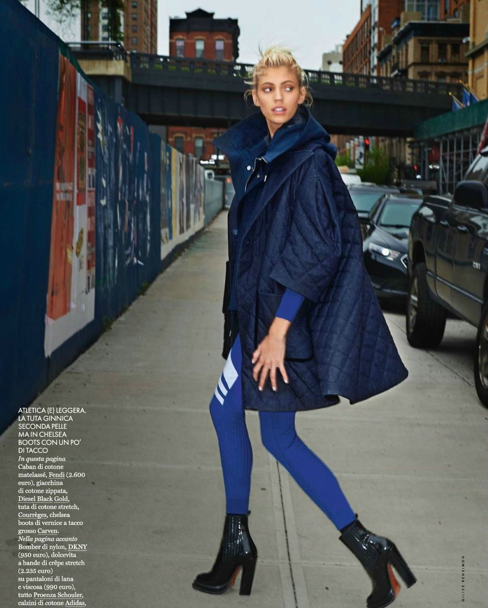 点击大图看下一张：超模Devon Windsor为杂志拍摄运动时装大片 
