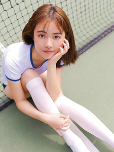 可爱活力运动少女网球场气质写真