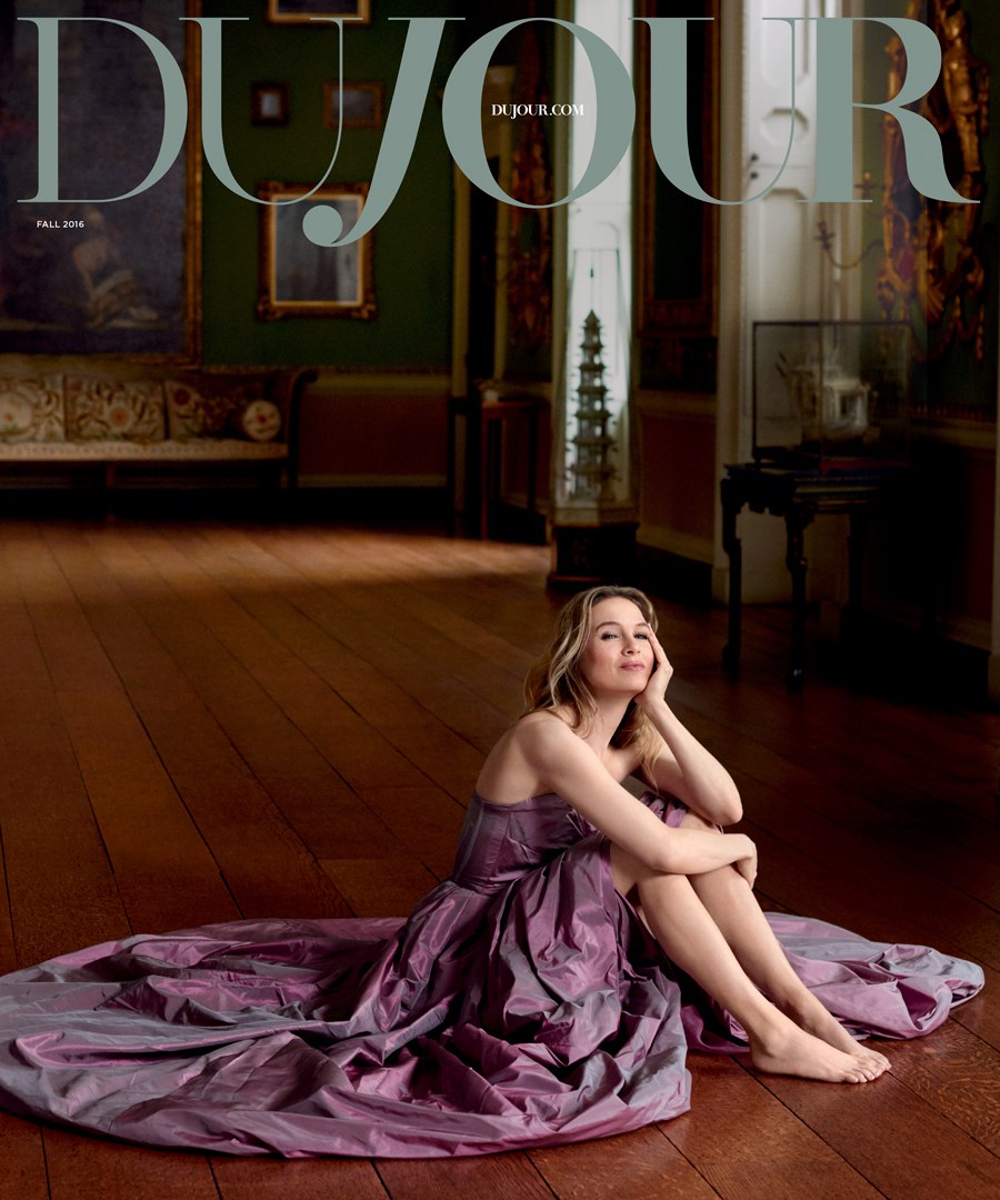 点击大图看下一张：蕾妮·齐薇格登上DuJour杂志最新一期封面