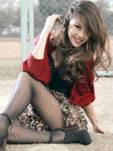 豹纹短裙美女超薄黑丝性感迷人写真