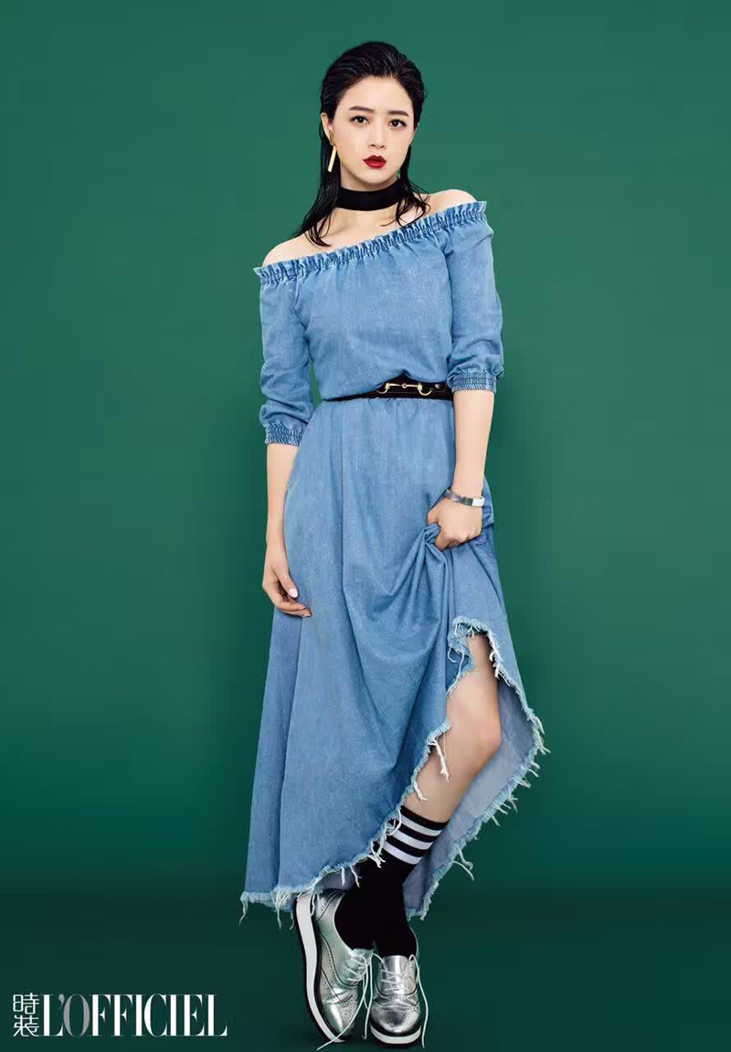 点击大图看下一张：蒋欣攻气十足魅力时尚大片曝光