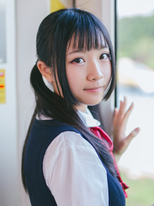 日本学生装双马尾少女清新甜美迷人写真
